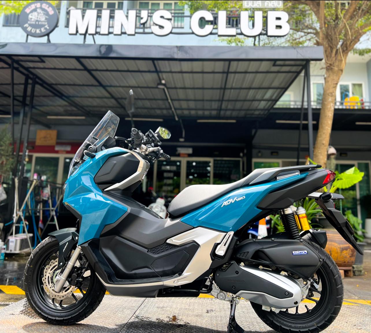 honda-adv160-blue-rental-phuket-mins-club
